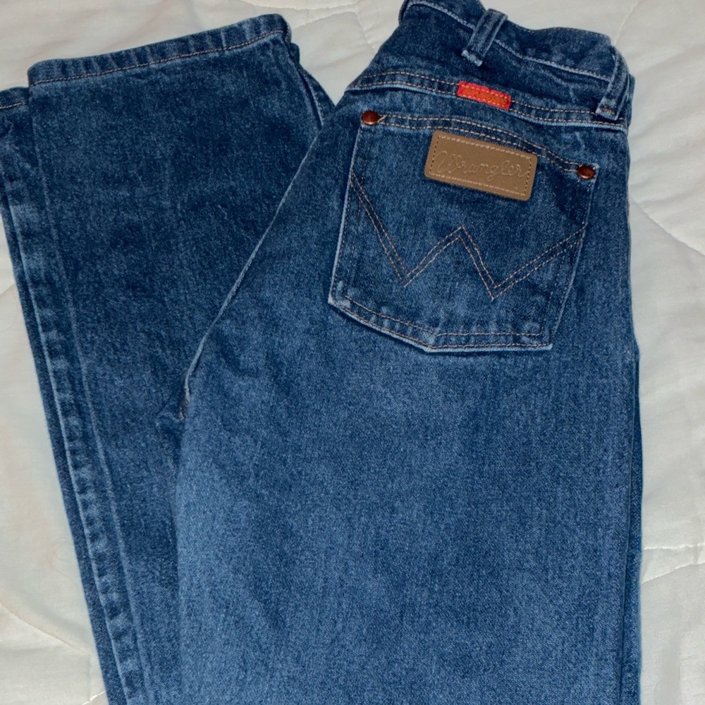 Wrangler women’s Dark Blue Relaxed Jeans